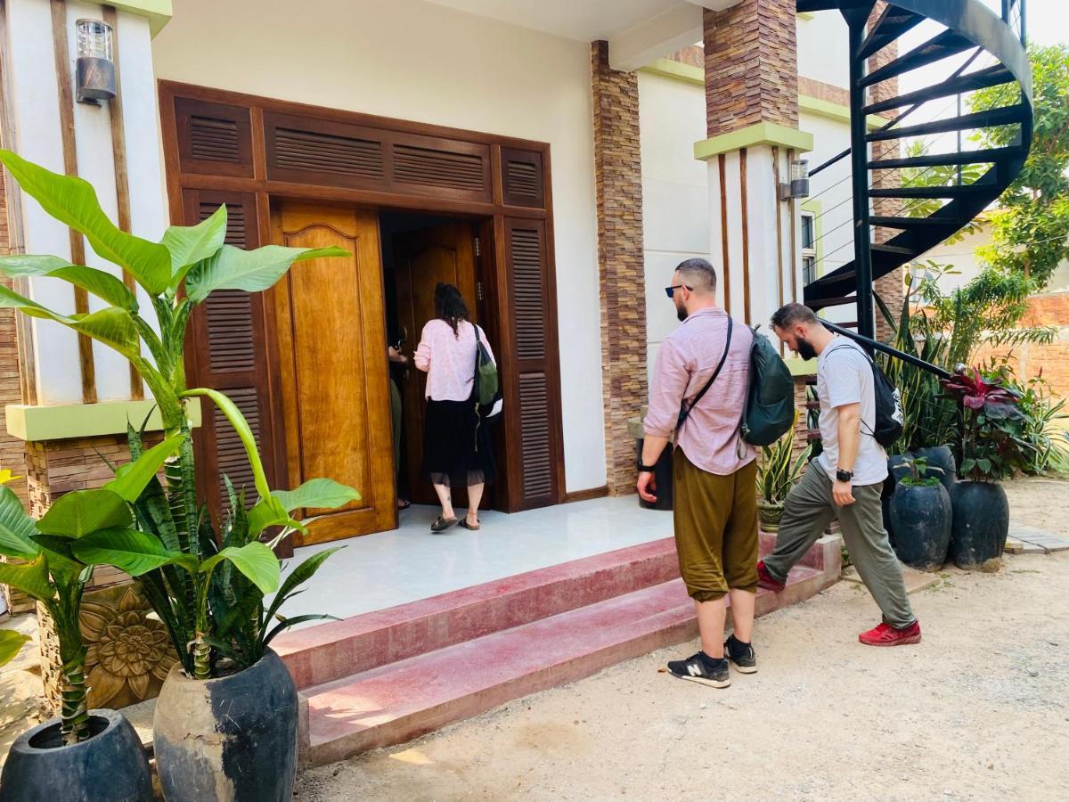 Sophat Villa Siem Reap Exterior foto